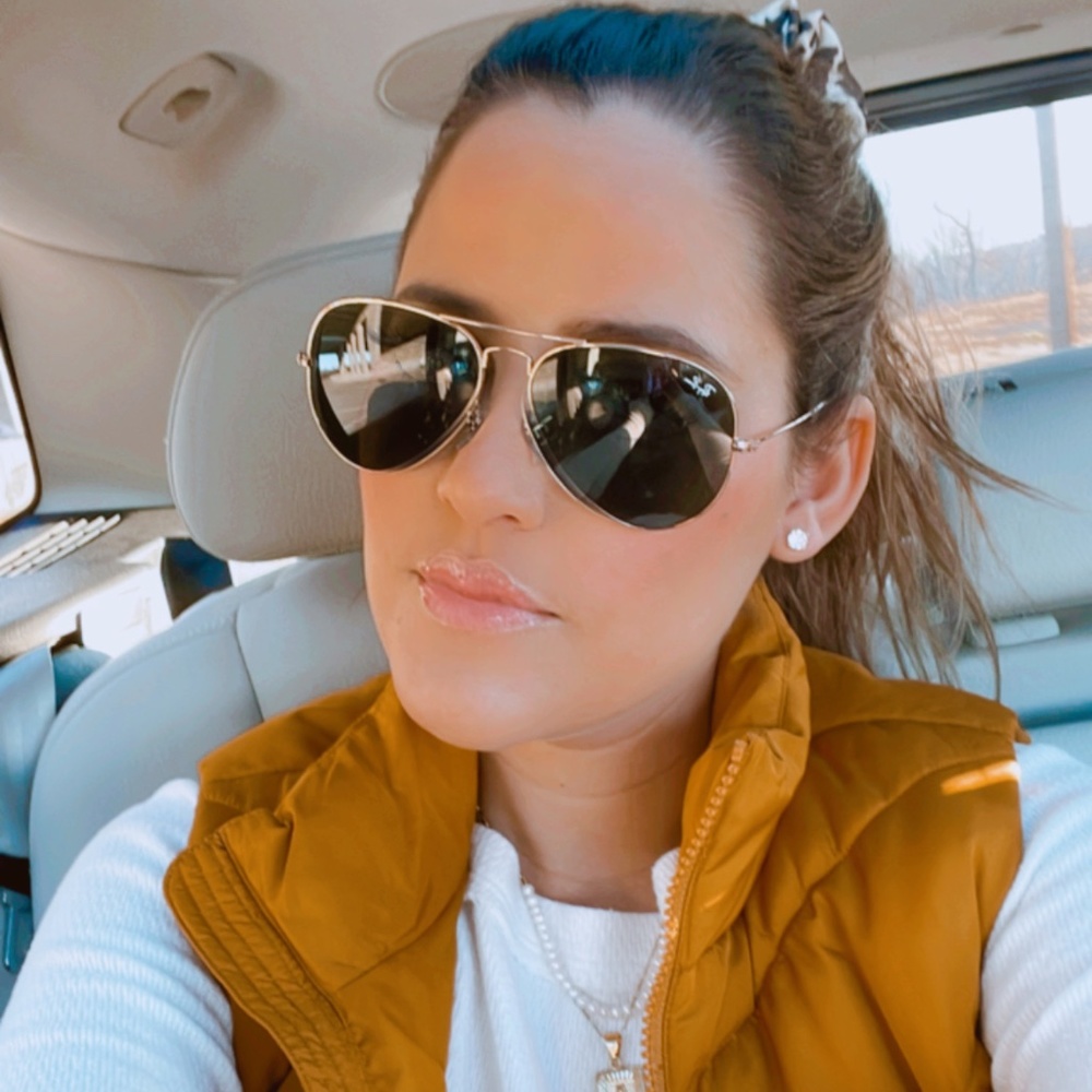 Meet your Posher, Alexa